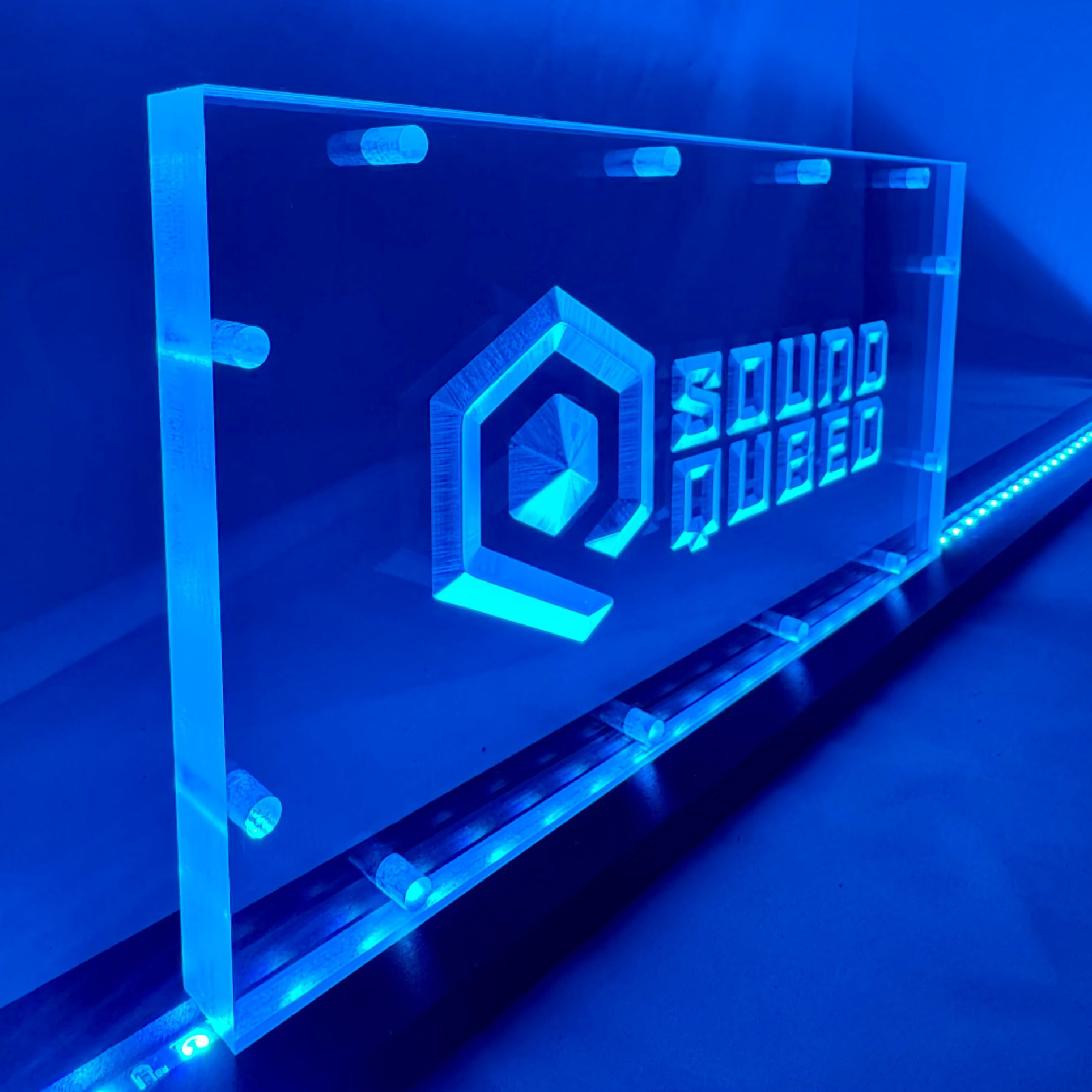 Sound Authority Plexiglass - 12" x 6" 3D Engraved Acrylic Window For Subwoofer Box